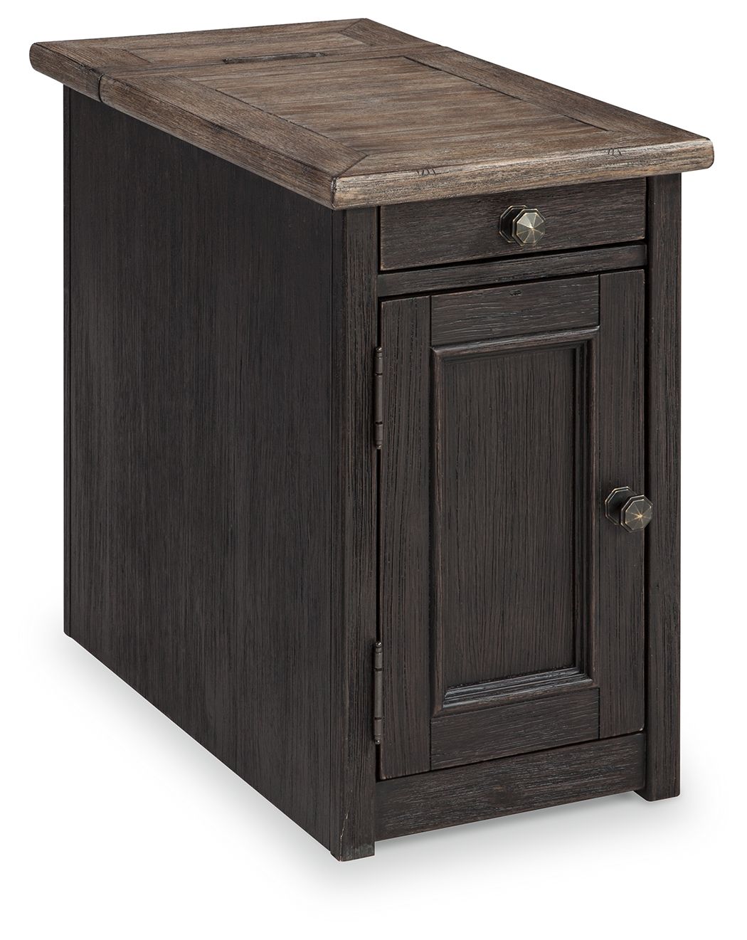 Tyler Creek - Grayish Brown / Black - Chair Side End Table